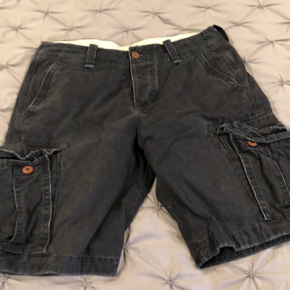 Hollister Cargo Short - Picture 1 of 3